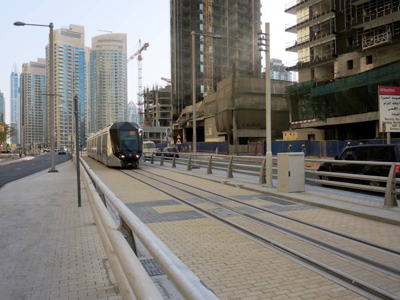 Lightrail at Dubai Marina