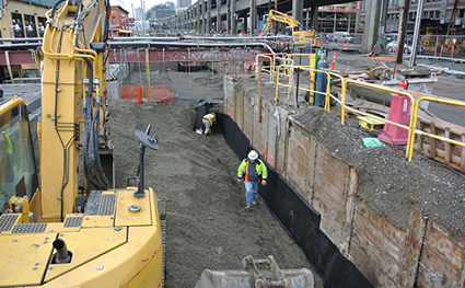Backfilling behind new seawall at Piers 54 and 56