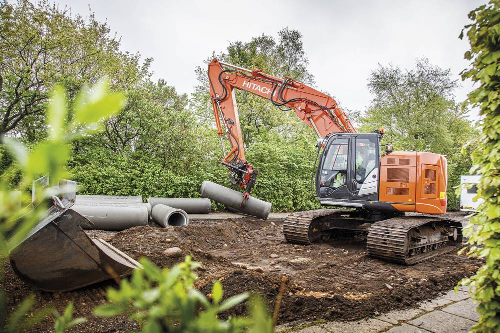 Danish rental company Gustav HC invests in reliable Hitachi Excavators