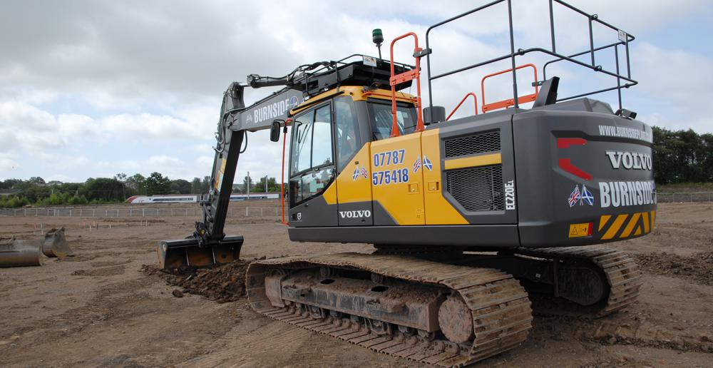 The new EC220E will become the optimum tool in Burnside’s arsenal of equipment for general groundworks.