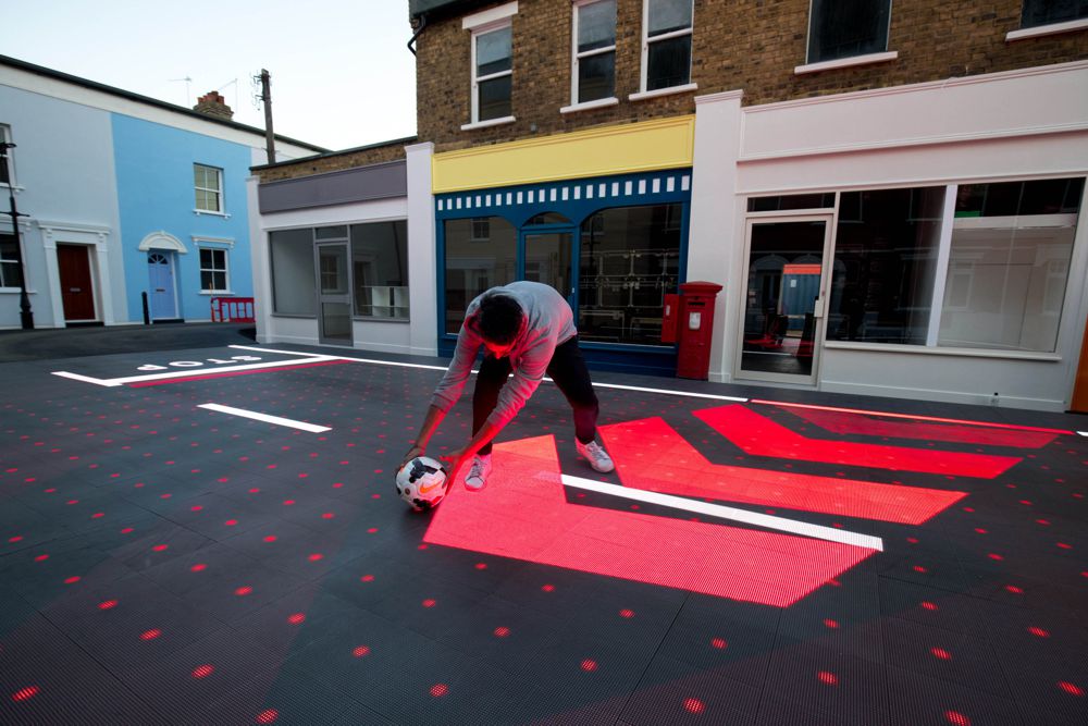 Pedestrian crossing of the future unveiled in London to help tackle the 7,000 incidents recorded each year at UK crossings