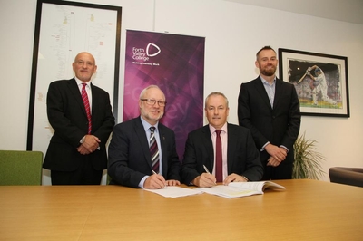 Balfour Beatty signing contract with Forth Valley College