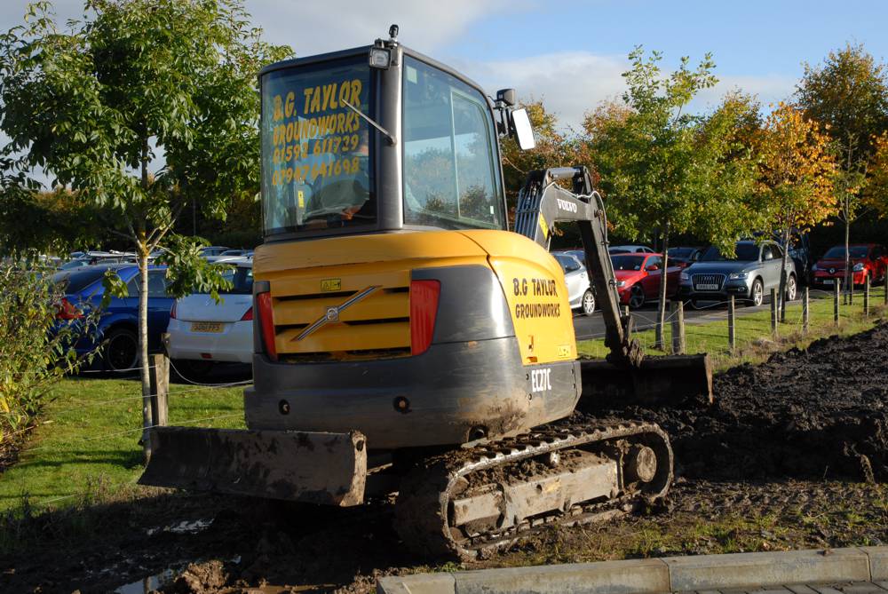 “I’m sticking with Volvo…” So says Brian Taylor, proprietor of B G Taylor Groundworks of Glenrothes as he reflects on one year’s operation with his Volvo EC27C and ECR50D compact excavators.