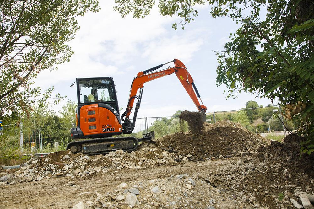 Hitachi Premium Used mini excavator starts work at unique conservation project