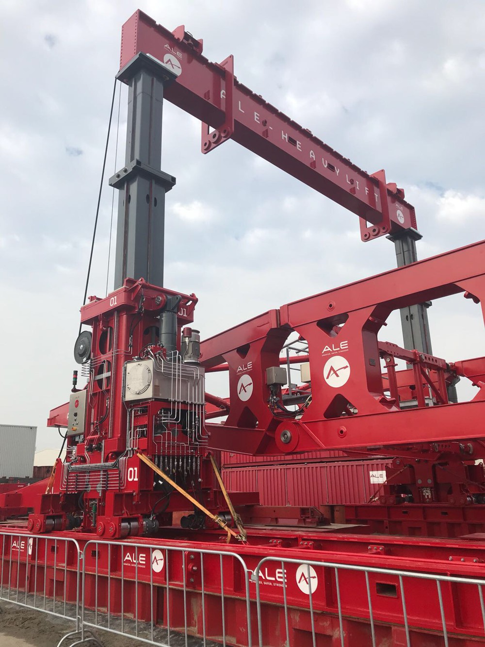 ALE INVESTS IN NEW HYDRAULIC GANTRY LIFT SYSTEM