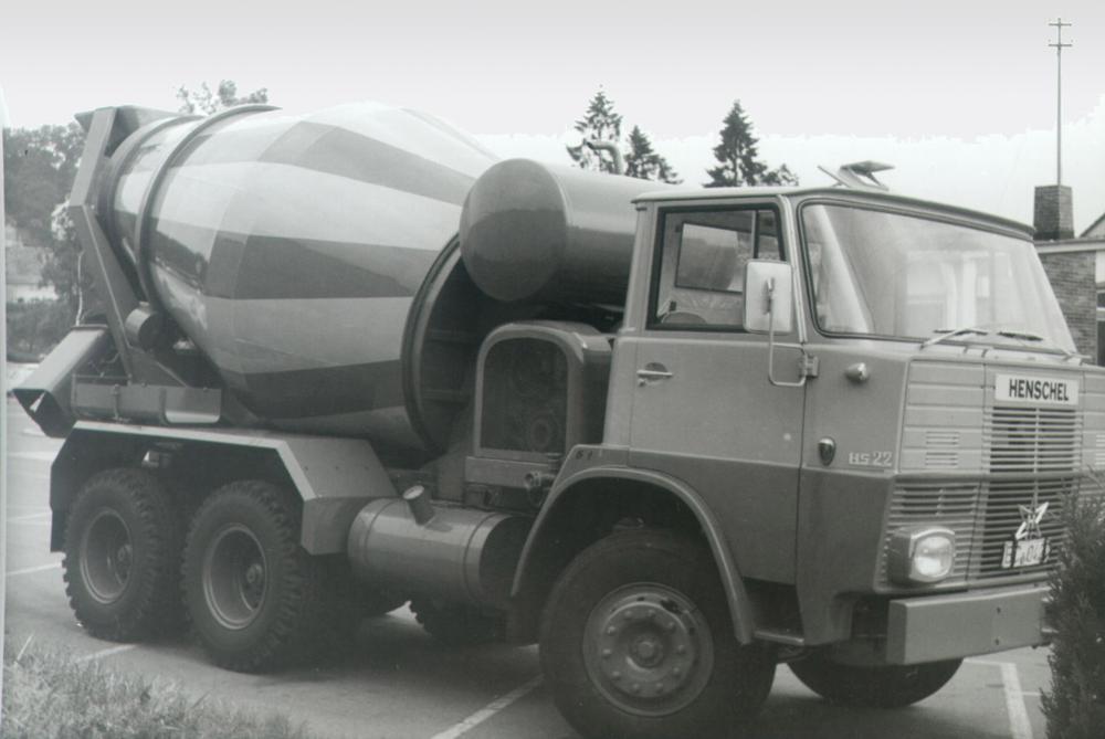 First Liebherr truck mixer from 1967, an HTM 601 on a Henschel chassis