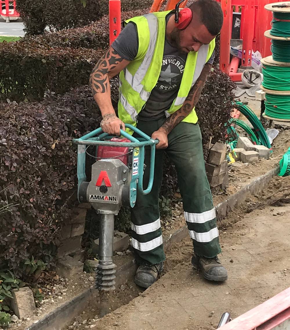 Ammann ATR 30 is the perfect tool for cabling and civil engineering