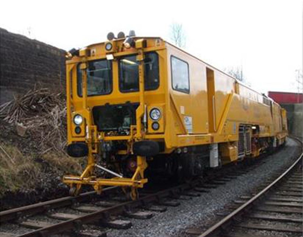 Balfour Beatty wins £40m Network Rail ‘Stoneblower’ contract