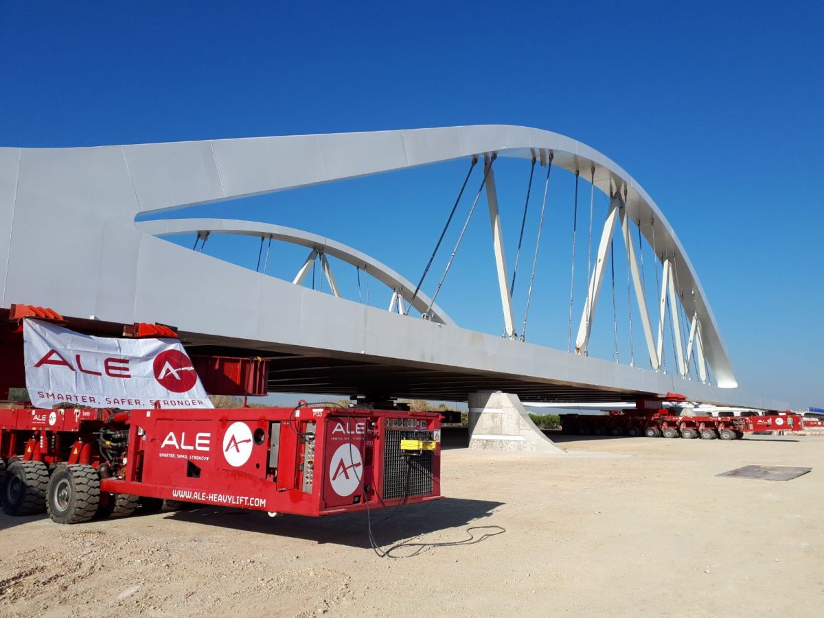 ALE Engineers launch major bridge over highway in Spain