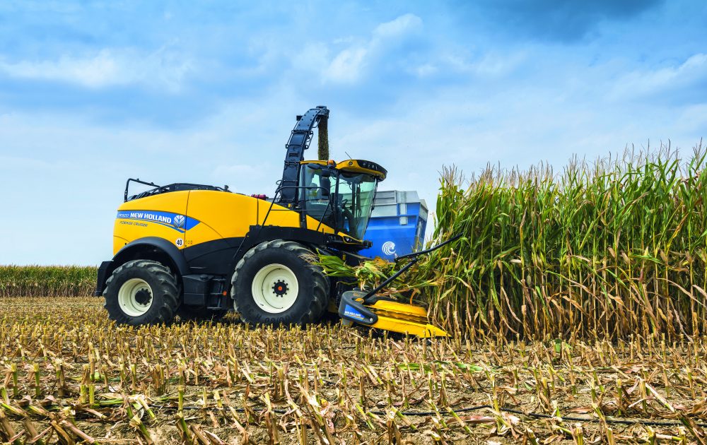 Visitors to the FTMTA Grass & Muck show in Ireland will be able to see demonstrations of a wide range of New Holland machinery including its latest tractors, foragers and balers as well as a selection of equipment from the agricultural construction range.
