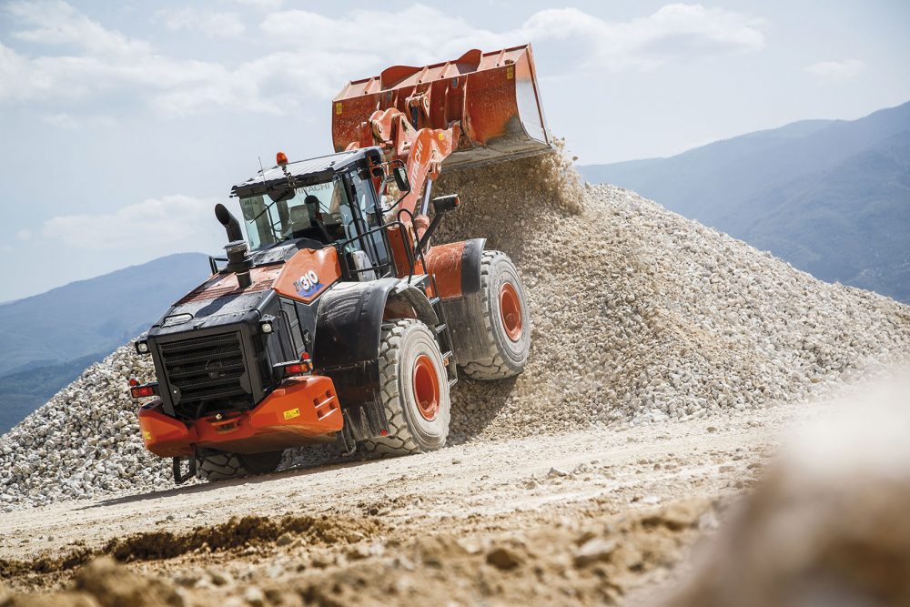 fKVwvUFTEfficiency of Bulgarian quarry proves value of Hitachi construction machineryDzc