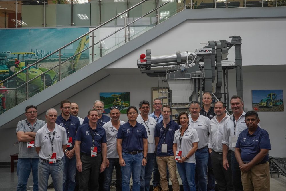 Australian asphalt experts impressed with Ammann factory in China