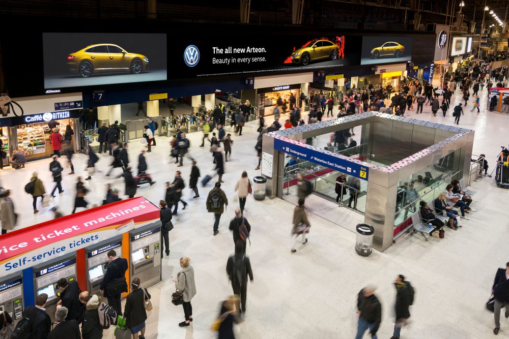 Network Rail and JCDecaux £280m advertising deal to transform passenger experience