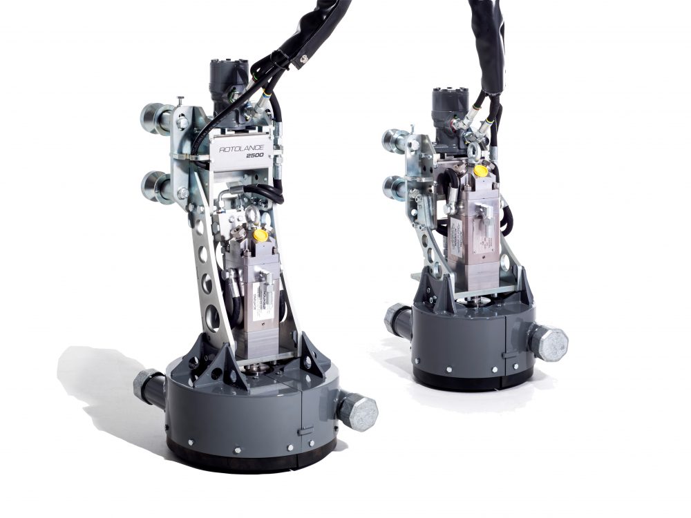 The powerful Rotolance tool, from Aquajet Systems AB, works in conjunction with the Aqua Cutter 710 hydrodemolition robot as well as the Aqua Spine and Aqua Frame to deliver water pressures in excess of 36,000 psi through a specially designed pattern of nozzles.