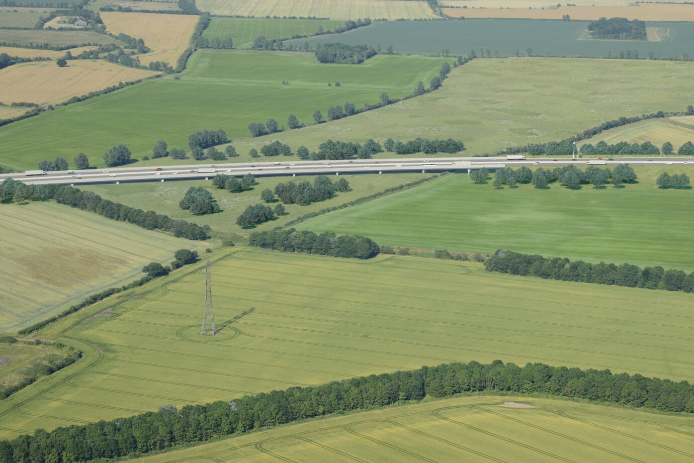 How the Lower Thames Crossing viaduct over the Mardyke Valley will look