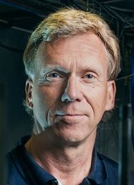 Dr. Staffan Lundgren is a lead strategist at the Volvo Group specializing in evaluating new technologies for the future of propulsion.