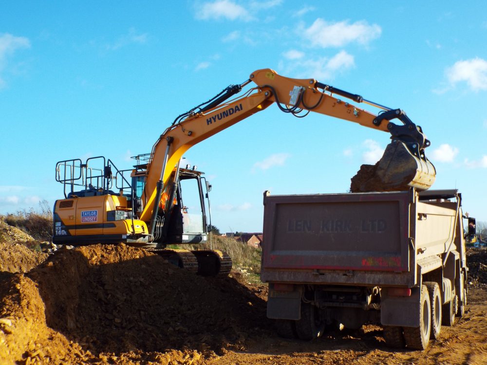 Taylor Lindsey invests in performance with their first Hyundai Excavator