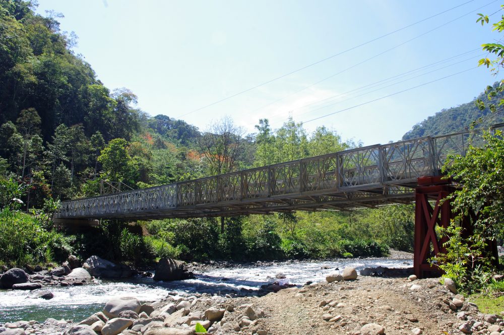 C200 Bridge over Pacuare River, Costa Rica