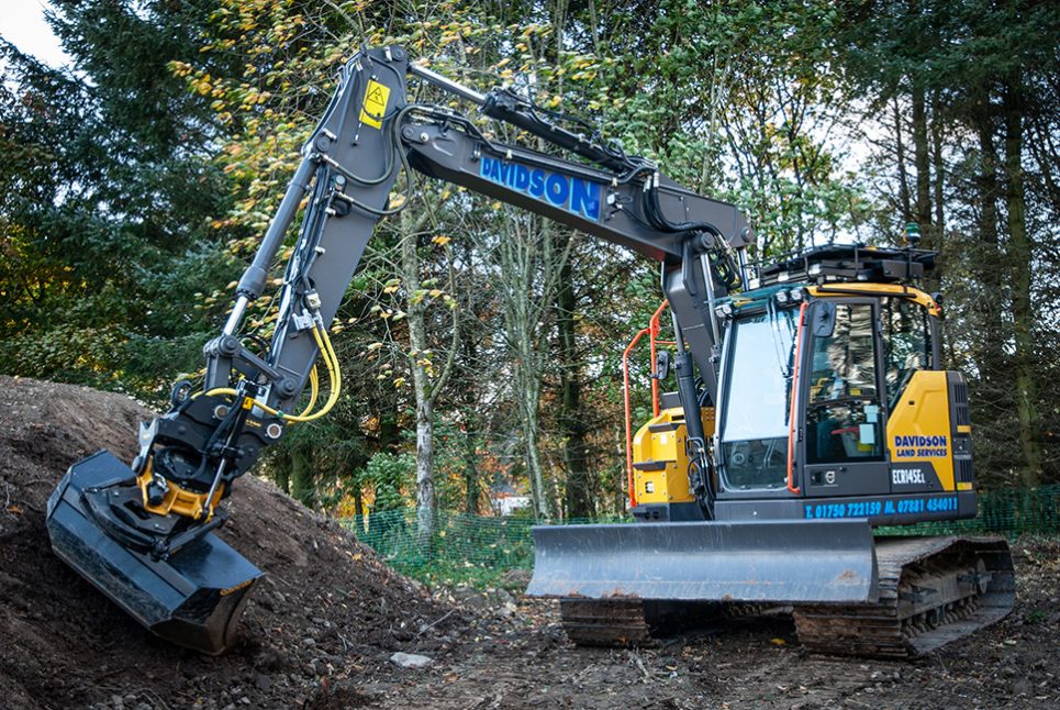 The Christmas Tree approach inspires Land Services to opt for a Volvo ECR145E Excavator