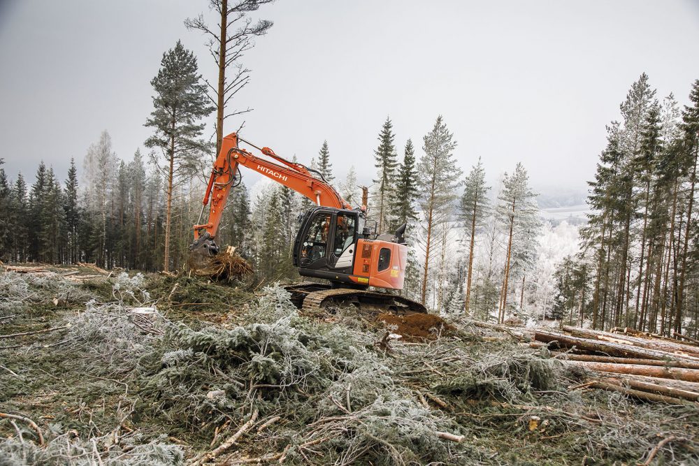 Fageraas Skogsdrift puts the new Hitachi Forestry Excavator to the test