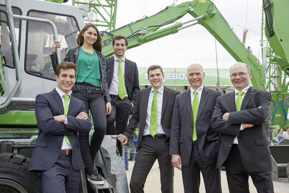 "For us, bauma is almost like an in-house exhibition and thus closely linked to the development of the family business." Erich Sennebogen  Managing Director, SENNEBOGEN