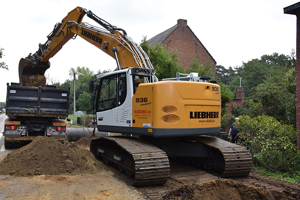 First Liebherr R 936 compact crawler excavator for Elboka NV in Belgium
